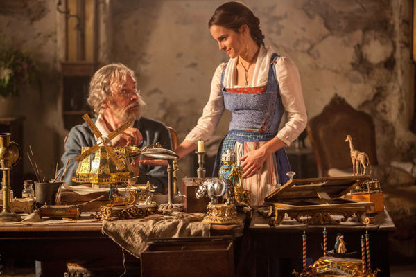 gallery-1478513336-belle-and-her-father-beauty-and-the-beast.jpg